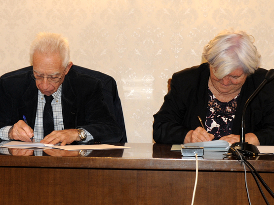 La firma del protocollo di intesa tra UniCa e la Fondazione Casa Museo Antonio Gramsci