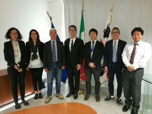 Cagliari, 08/11/2017 - con la delegazione giapponese, da sinistra: Barbara Cadeddu, Patrizia Modica, Raffaele Paci