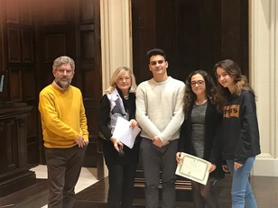 Benedetta Podda, Irene Muscas e Francesco Puddu con Floris e Ronchi