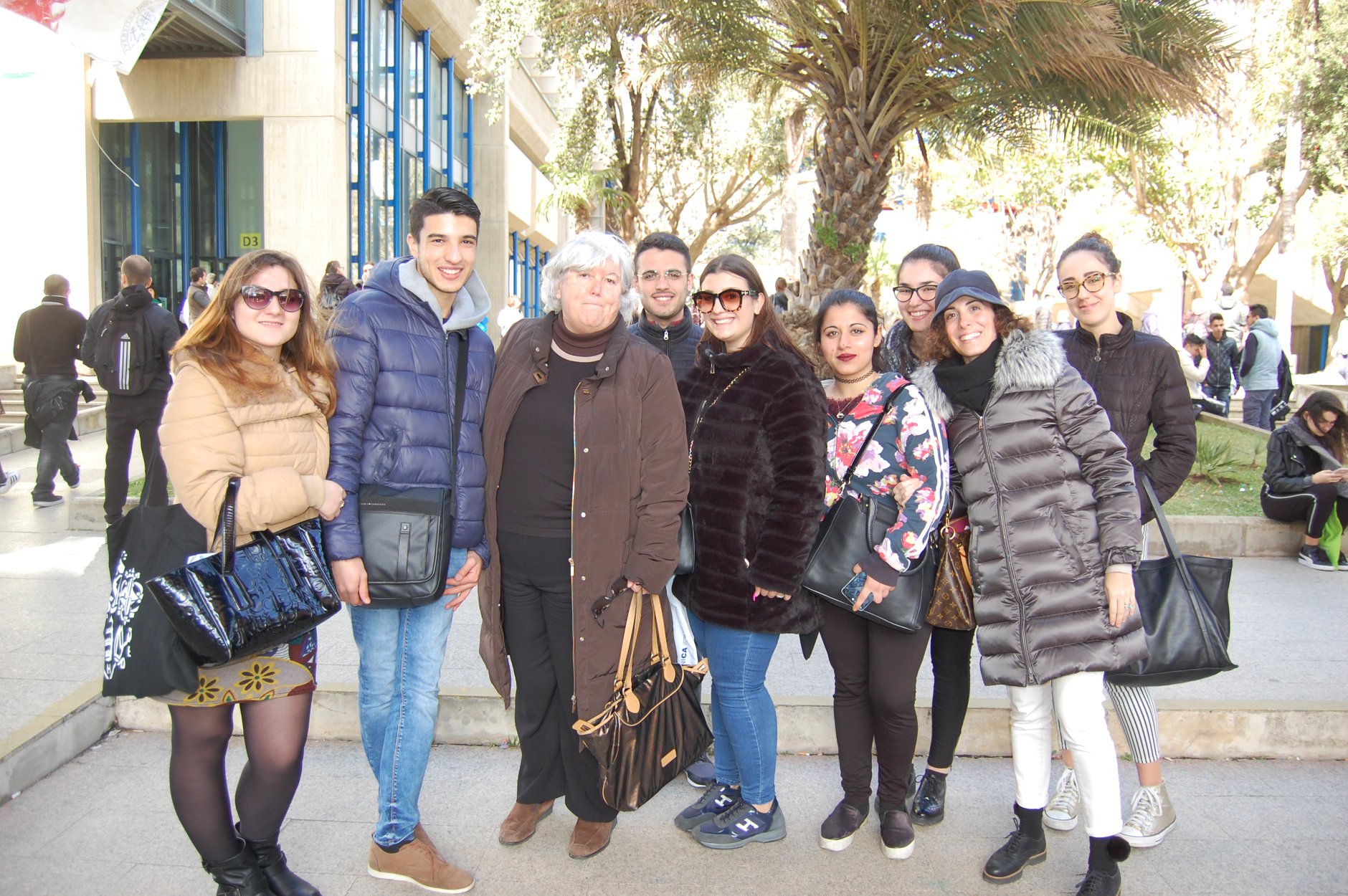 Il Rettore insieme agli studenti