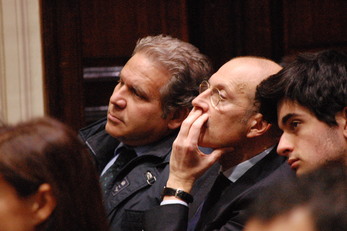 Il Direttore generale Aldo Urru con il prof. Gianni Fenu