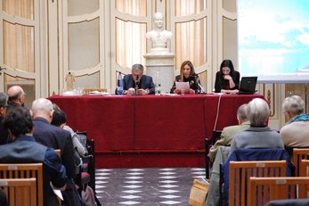 Anna Corrias e Laura Follesa al convegno "Il pensiero per immagini e le forme dell'invisibile"